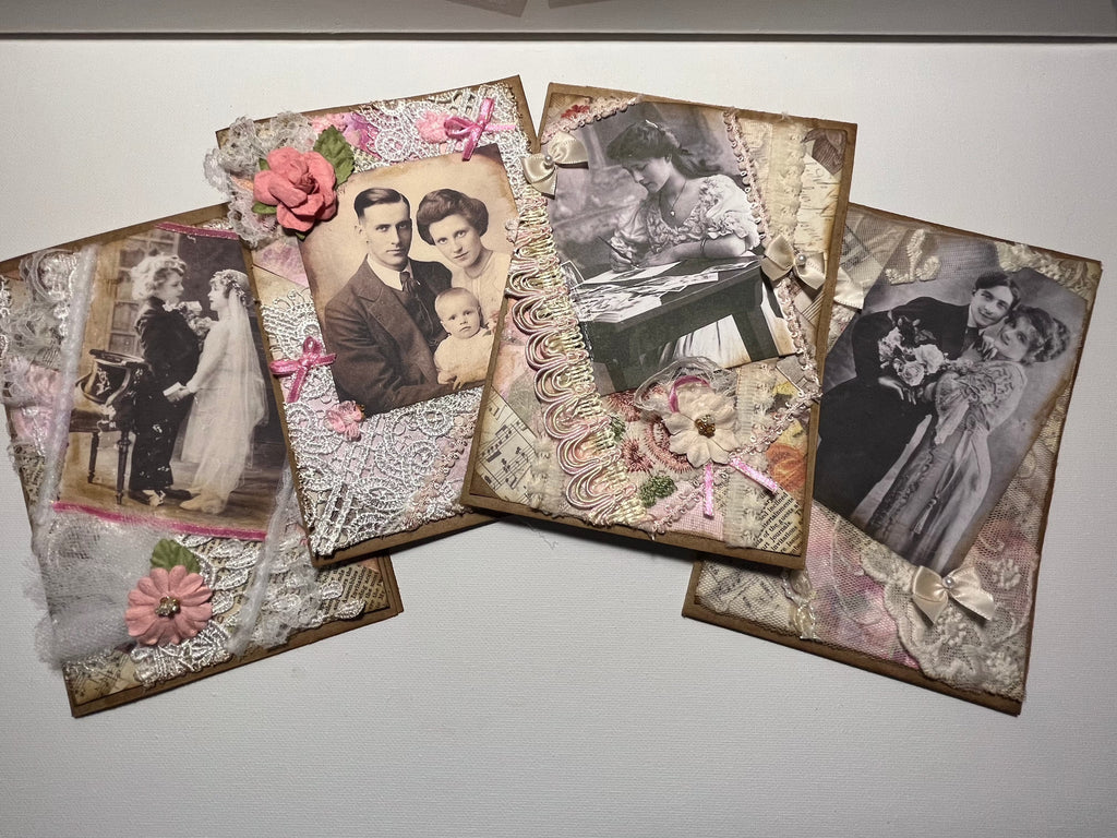 Vintage Greeting Card - Set of 4